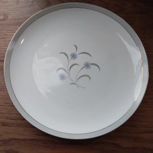 Beautiful Vintage Jyoto Fine China Dinner Set